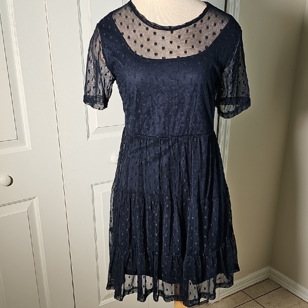 Elegant Navy‎ Blue Polka Dot Dress Size Meduim. NWT. Sheer Overlay.